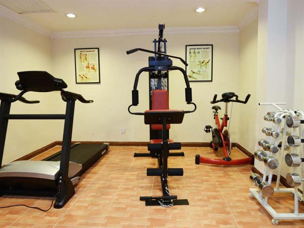 Holiday Villa Hotel City Centre Phnom Penh Exterior photo